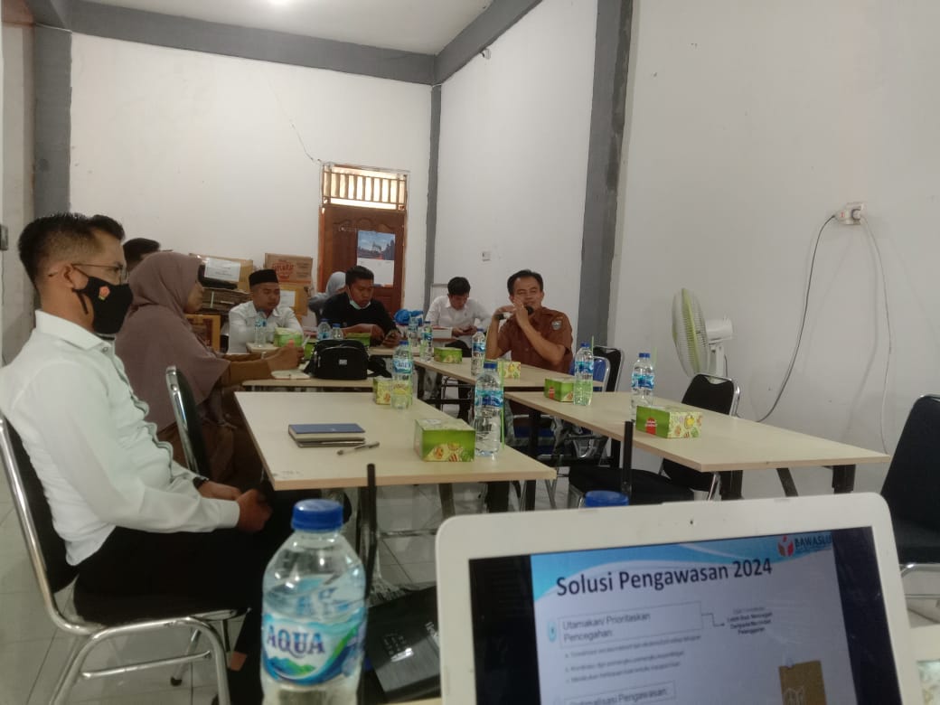 Rapat Dikantor Koordinasi Penanganan Pelanggaran