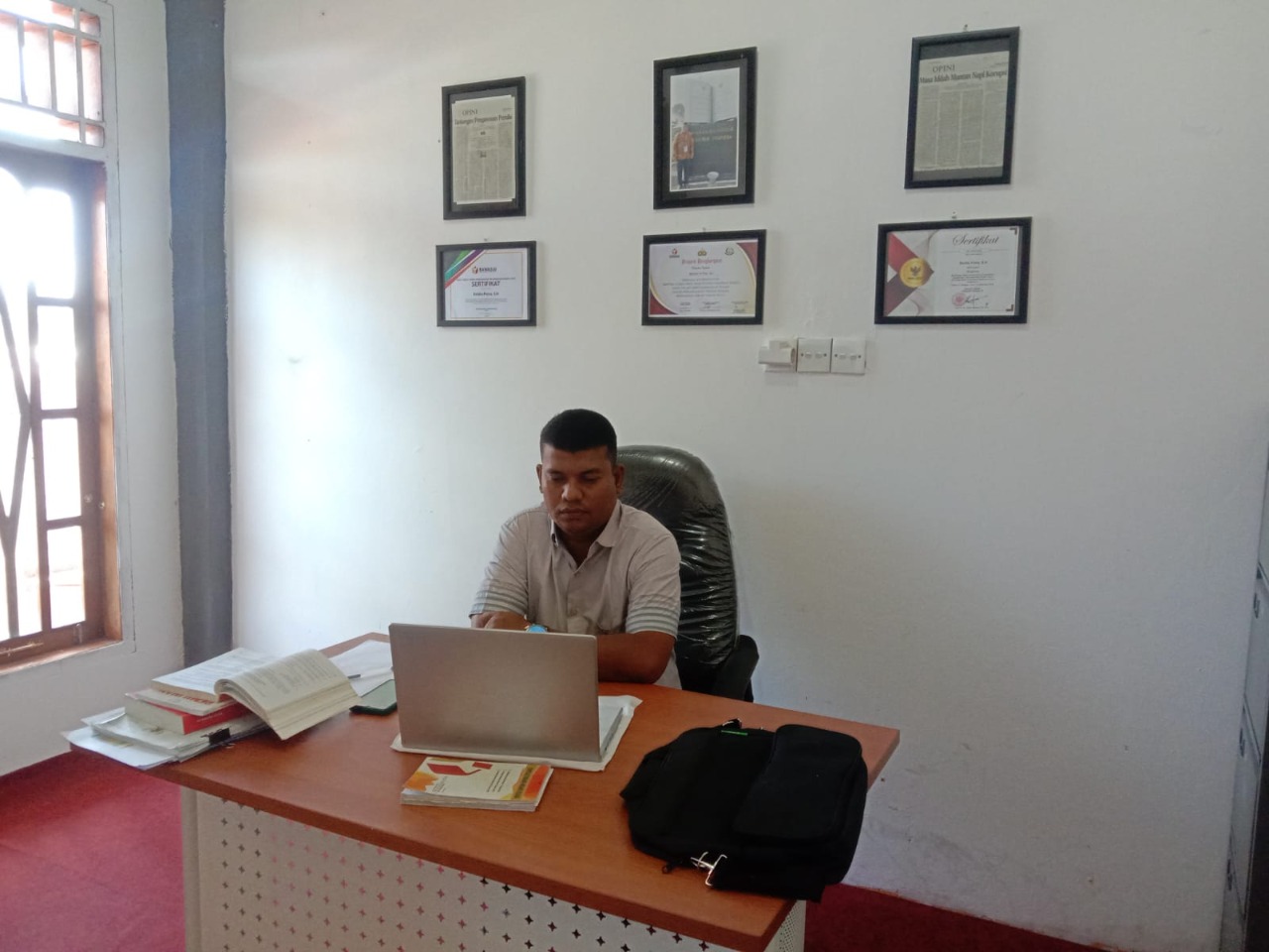 Diskusi Mingguan Senin (DISMIS) "Strategi dan Efrktifitas Penanganan Pelanggaran Tindak Pidana Pemilu"