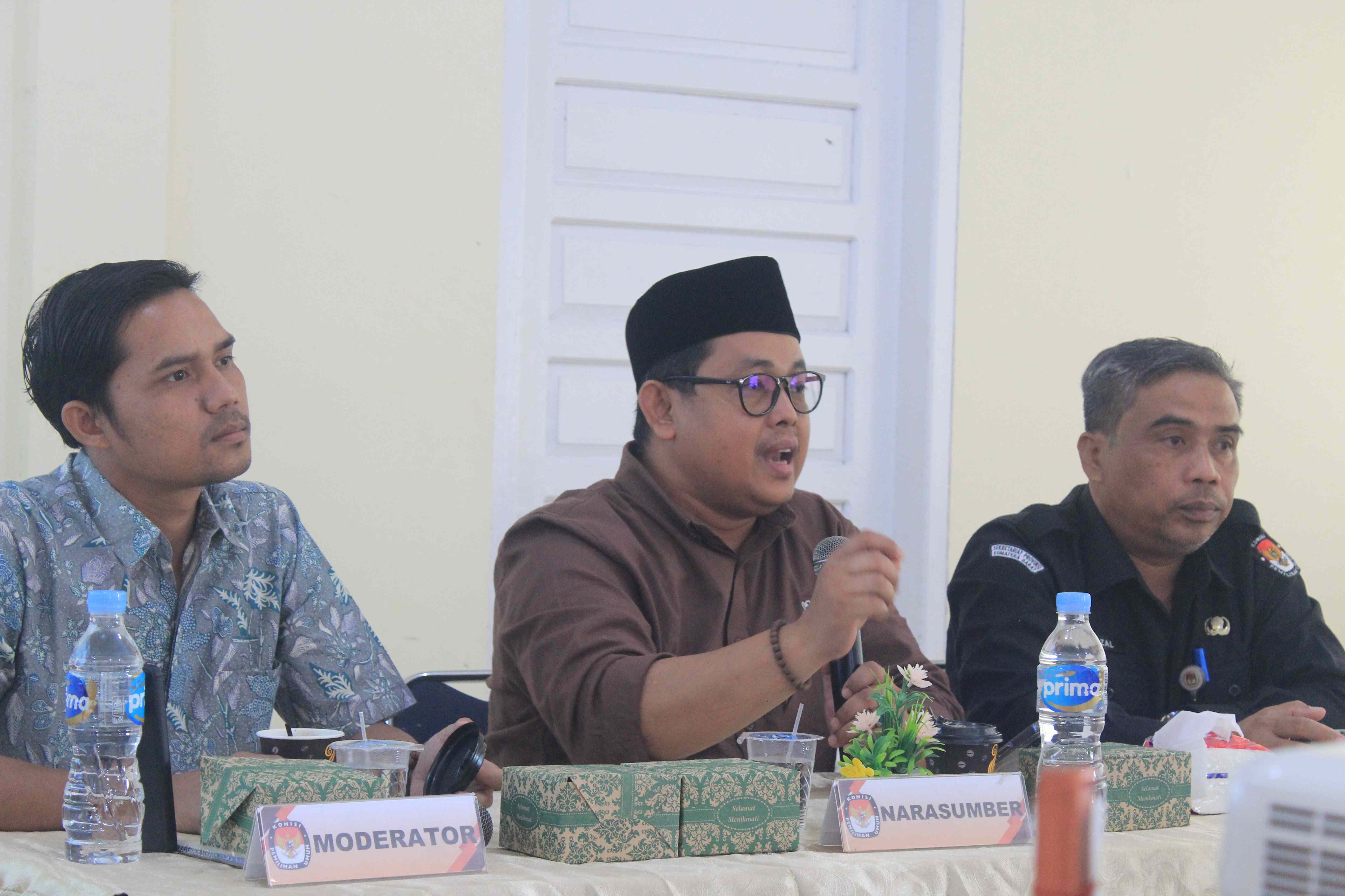 Rapat Internal Evaluasi Pemilihan Gubernur dan Wakil Gubernur Sumatera Barat serta Bupati dan Wakil Bupati Kabupaten Pasaman Barat Tahun 2024