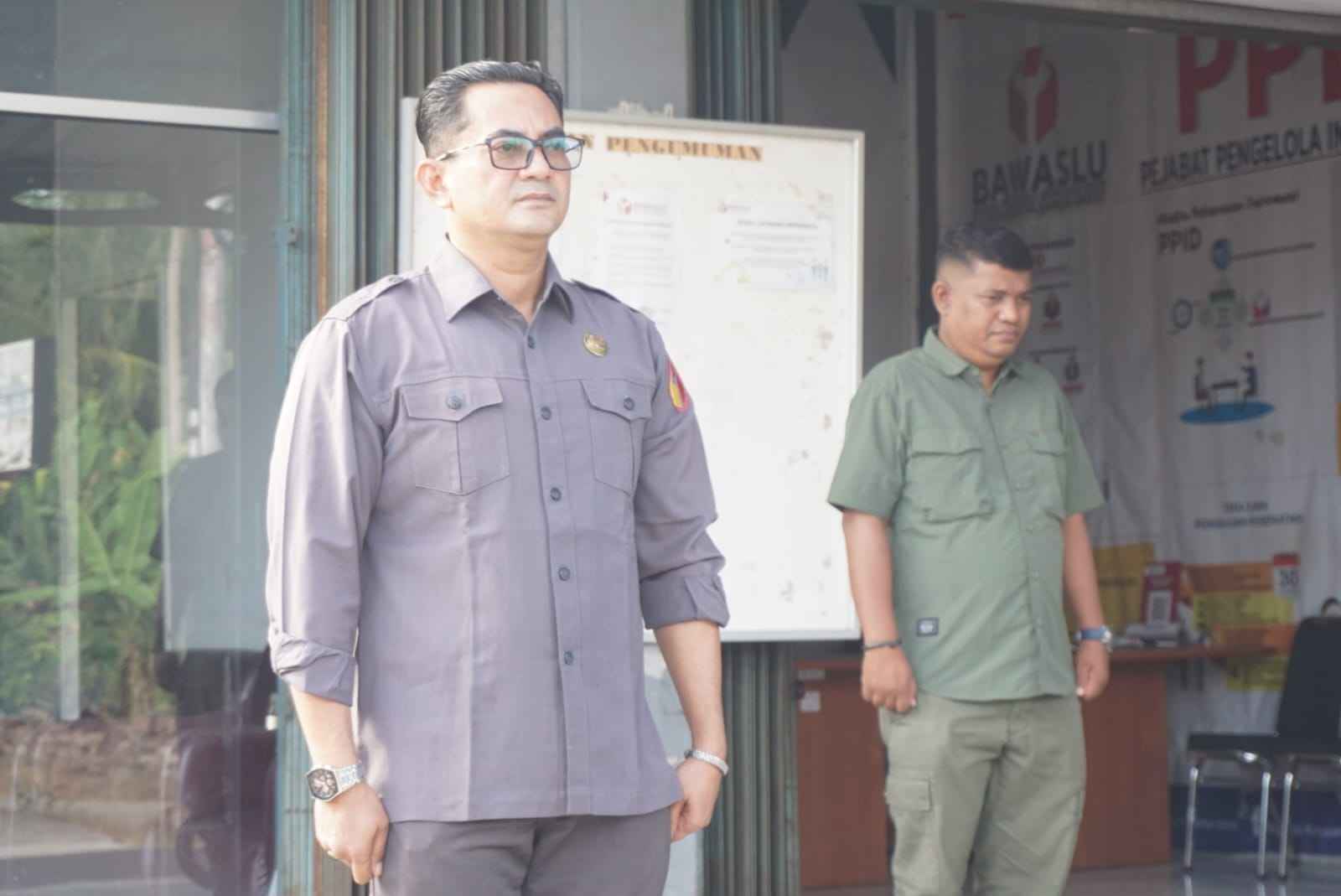 Bawaslu Kabupaten Pasaman Barat Gelar Apel Pagi: Tekankan Pentingnya Kolaborasi dan Disiplin dalam Meningkatkan Kinerja