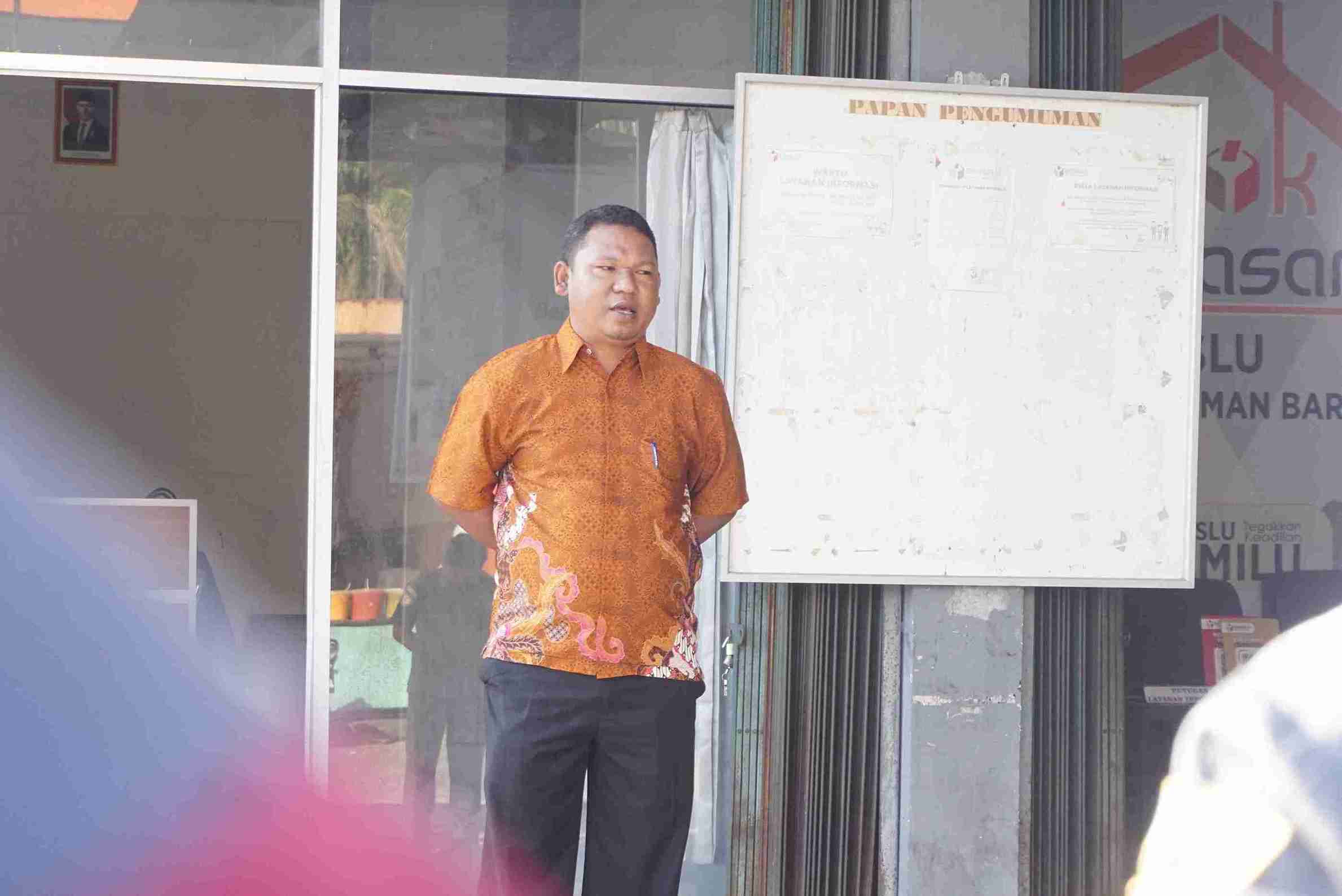 Pembina Apel Senin