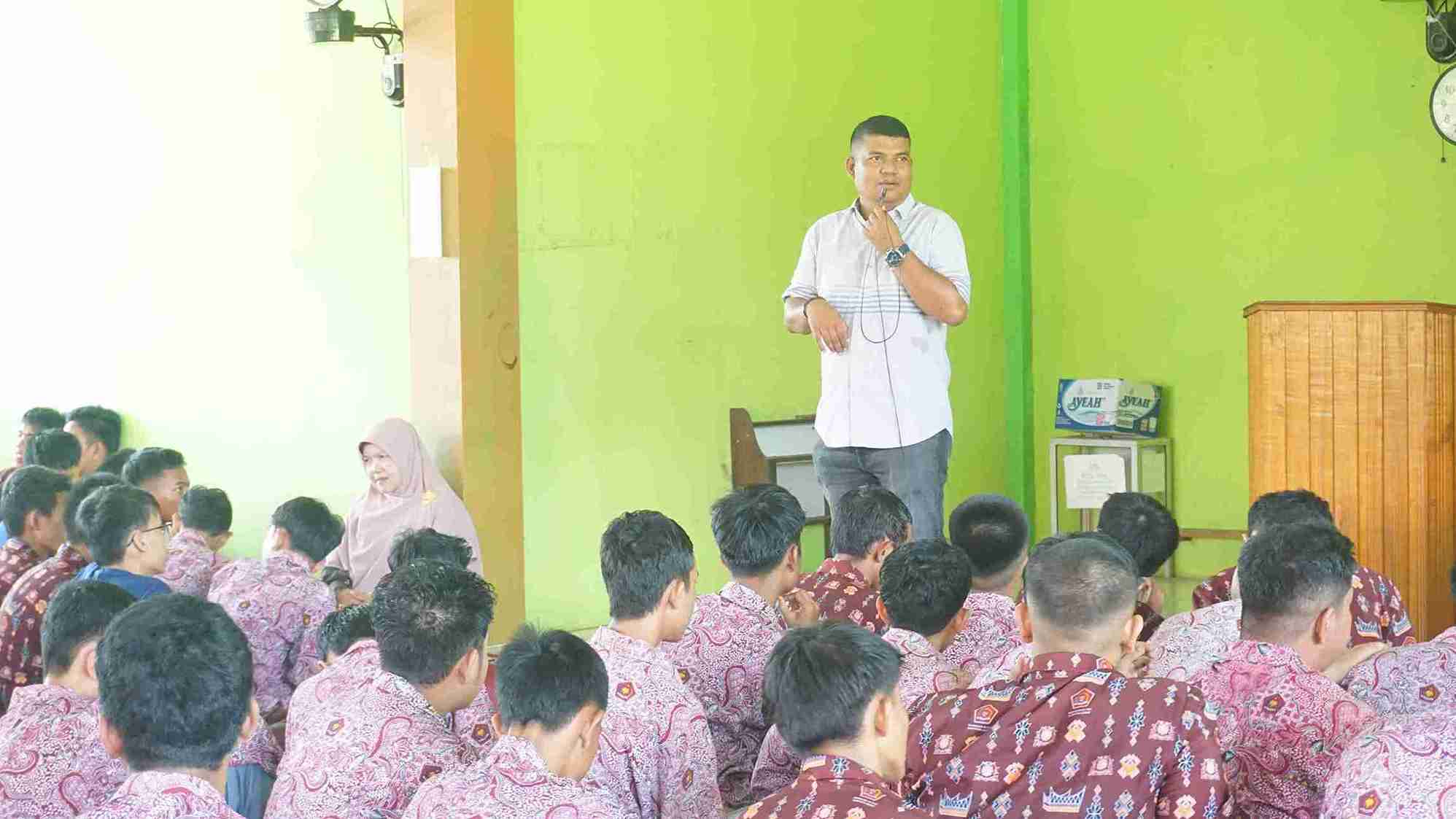 Beldia Putra menjadi Nrasumber dalam Kegiatan ini