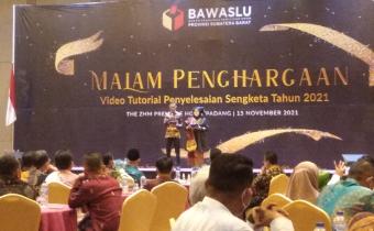 Malam Penghargaan Video Tutorial Penyelesaian Sengketa Bawaslu Provinsi Sumatera Barat