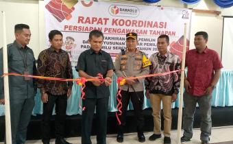 Bawaslu Pasbar Gelar Rakor Persiapan Pengawasan Tahapan Pemutahiran Data Pemilih