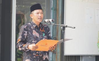 MAKNAI HARI KESAKTIAN PANCASILA, BAWASLU PASAMAN BARAT GELAR UPACARA