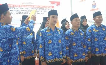 Ketua Bawaslu, Wanhar menghadiri Pelantikan PPPK Tahap 1, selasa. 1/7