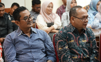 Badan Pengawas Pemilihan Umum (Bawaslu) Kabupaten Pasaman Barat Dalam upaya memperkuat kelembagaan serta meningkatkan kualitas pengawasan pemilu melalui Plt Kepala Sekretariat, Maityus Fajri, dan Staf Perencanaan, Edri, menghadiri Rapat Evaluasi dan Tindak Lanjut Penguatan Kelembagaan yang digelar di Kantor Bawaslu Provinsi Sumatera Barat pada 1-3 September 2025.