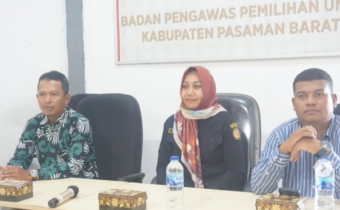 Bawaslu Kabupaten Pasaman Barat Gelar Rapat Dalam Kantor (RDK)l Penguatan Kelembagaan Terkait Kajian Hukum