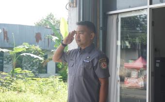 KEGIATAN APEL PAGI : RONNY SULISTYO TEKANKAN KEGIATAN BAWASLU TIDAK  HANYA BERGANTUNG PADA PERENCANAAN, TETAPI JUGA PADA KOMITMEN DAN KERJA SAMA SELURUH UNSUR YANG TERLIBAT