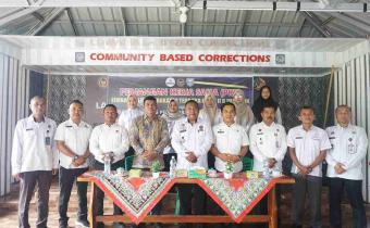 BENTUK KERJA SAMA YANG SOLID! BAWASLU KABUPATEN PASAMAN BARAT DAN LAPAS TERBUKA KELAS II B PASAMAN TANDA TANGANI NOTA KESEPAHAMAN