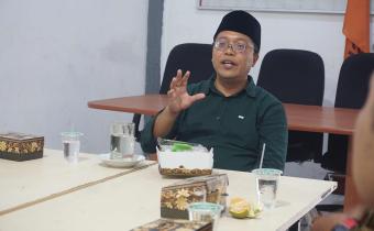 Foto Ketua Bawaslu Provinsi Alni, S.H., M.Kn