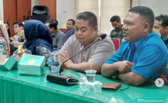 anggota Bawaslu Kabupaten Pasaman Barat Laurencius Simatupang 