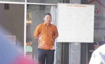 Pembina Apel Senin