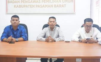 Foto Kegiatan simulasi pembuatan formulir model A