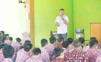 Beldia Putra menjadi Nrasumber dalam Kegiatan ini