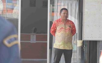 Anggota Bawaslu Laurencius Simatupang pimpin apel pagi 